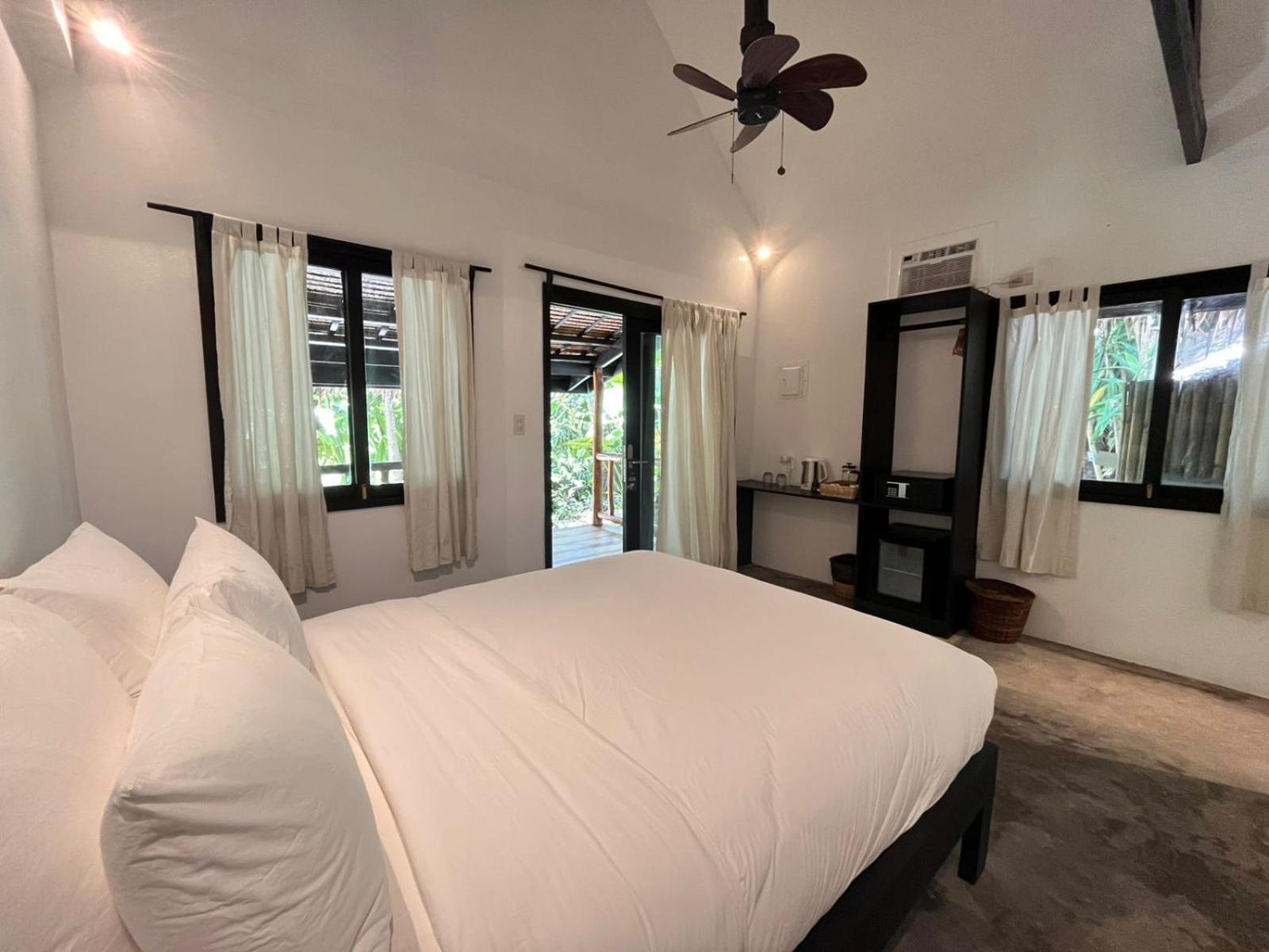 The Henry Resort Siargao At Kermit General Luna  Εξωτερικό φωτογραφία